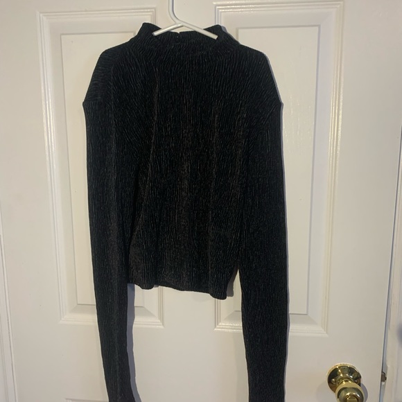 Black soft top - Picture 1 of 2